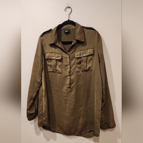 MOSSIMO Olive Green Button-Up Blouse - Picture 1 of 6